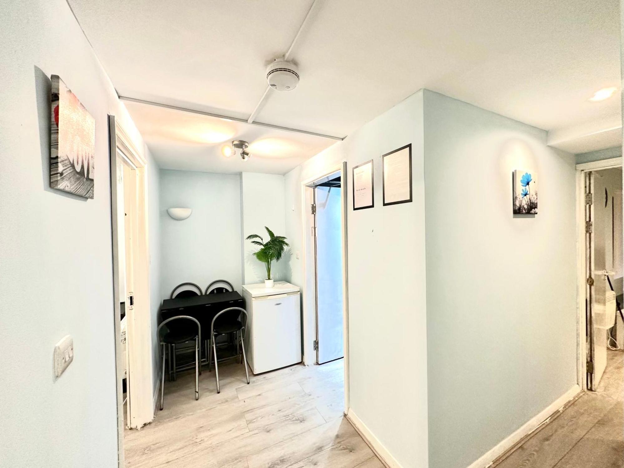 Kings Cross Guest House ロンドン エクステリア 写真