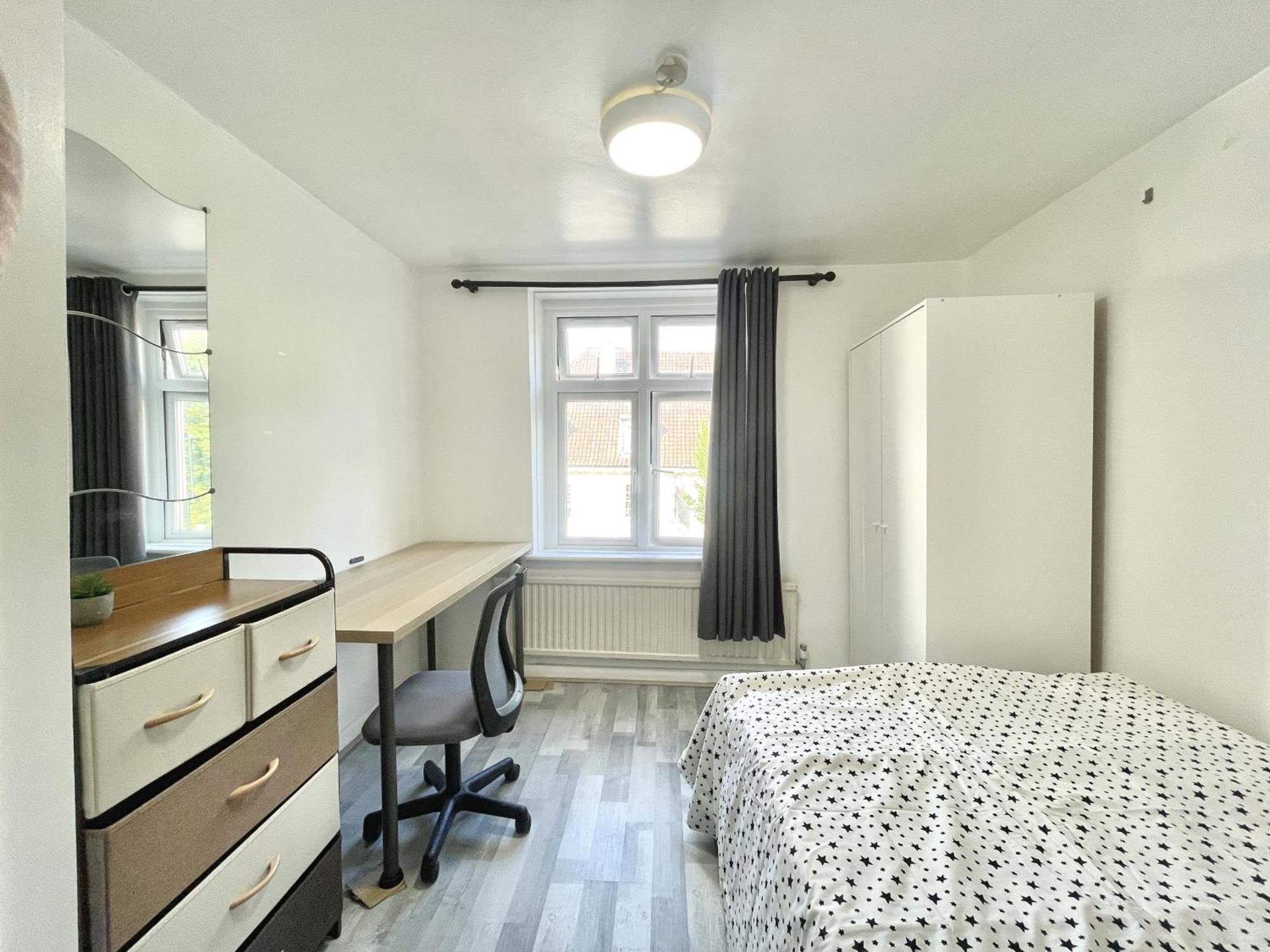 Kings Cross Guest House ロンドン 部屋 写真
